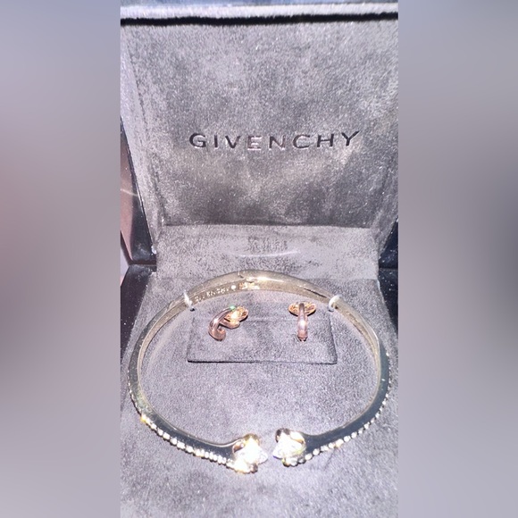 NWT Givenchy Color Floating Stone & Crystal Cuff Bracelet & Stud Earrings - Gold - Picture 6 of 7
